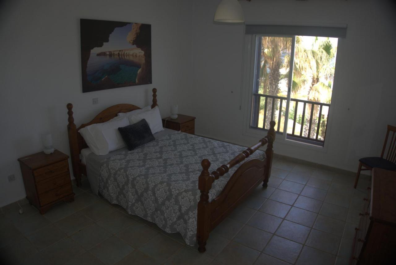 Sky Villa Paphos Eksteriør billede