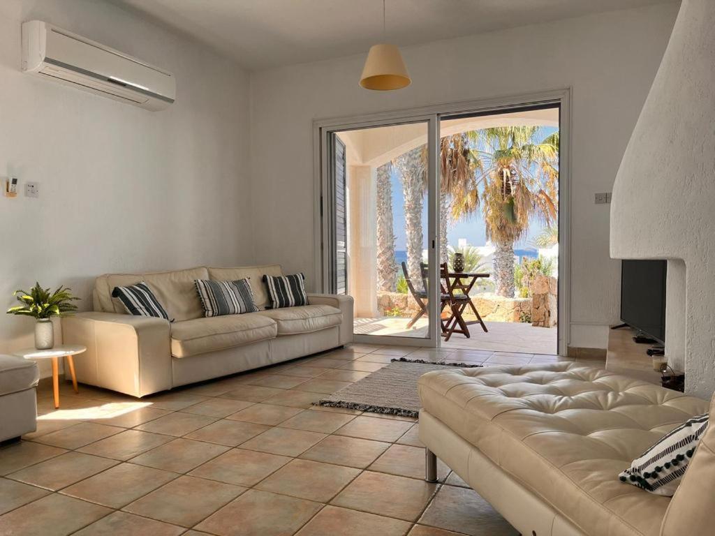Sky Villa Paphos Eksteriør billede